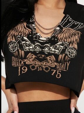 Windsor Graphic Crop Top with Motorcycle Print and chain details